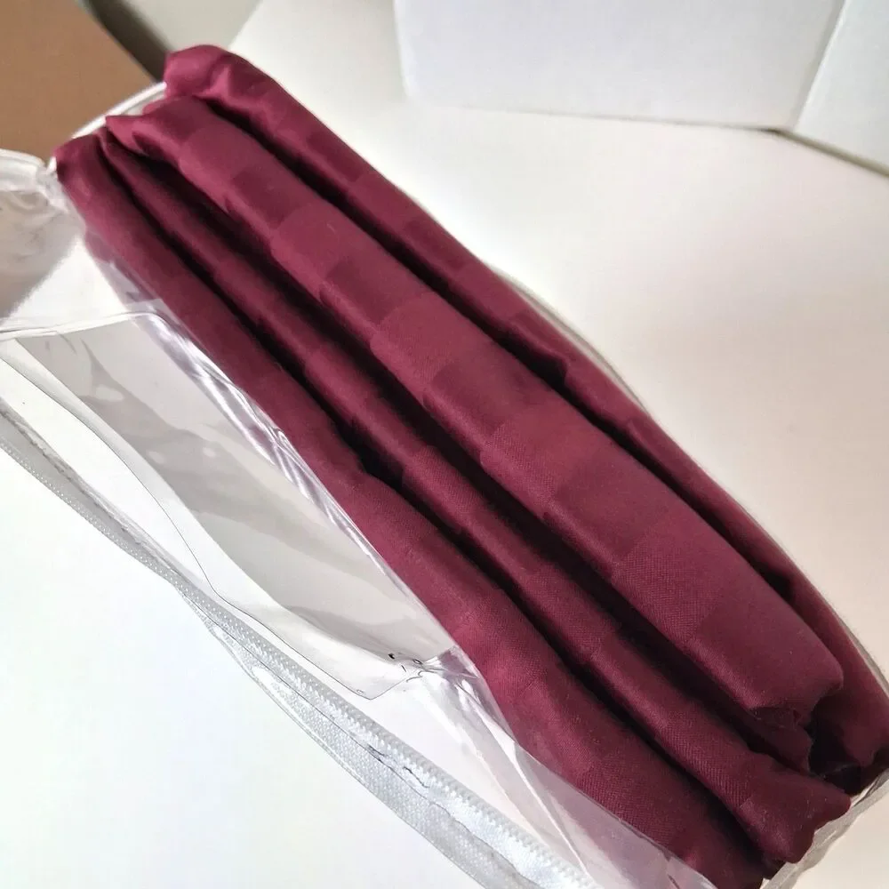 Damask Charter Solid Club Comforter Cover Pima Cotton Full/Queen Red Berry